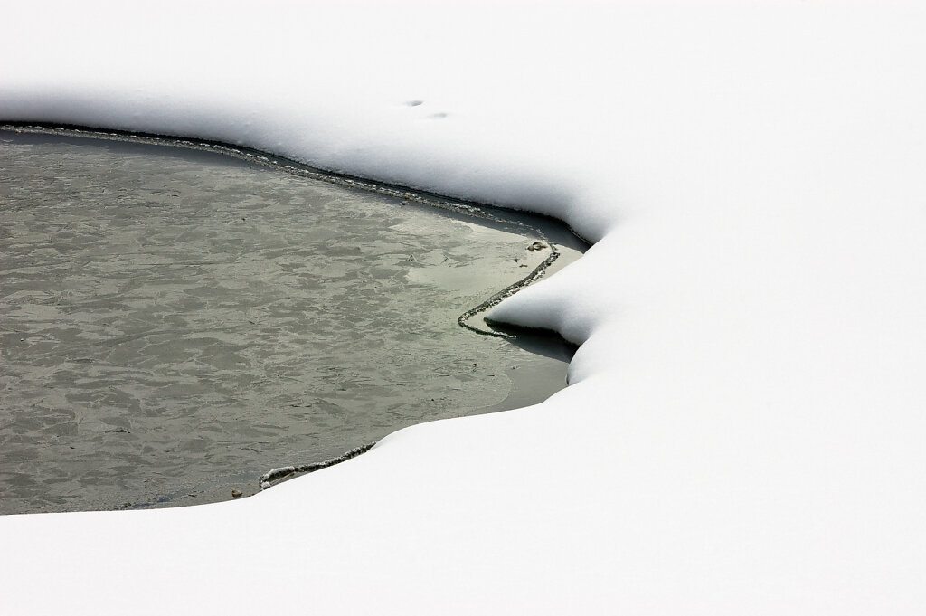 Schnee und Wasser III